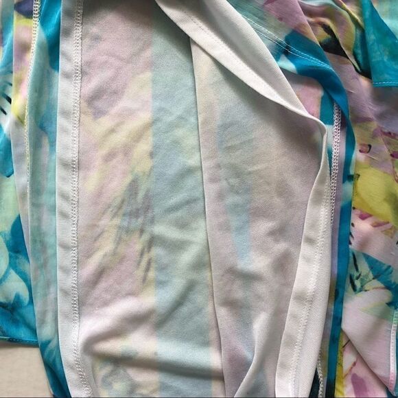 Worthington size Large multi colored watercolor look sheer overlay top - Picture 10 of 10